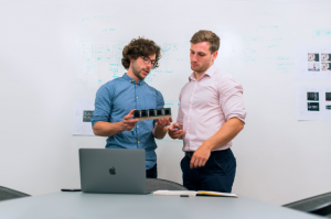 mejoras en negocios por la tecnología inteligente